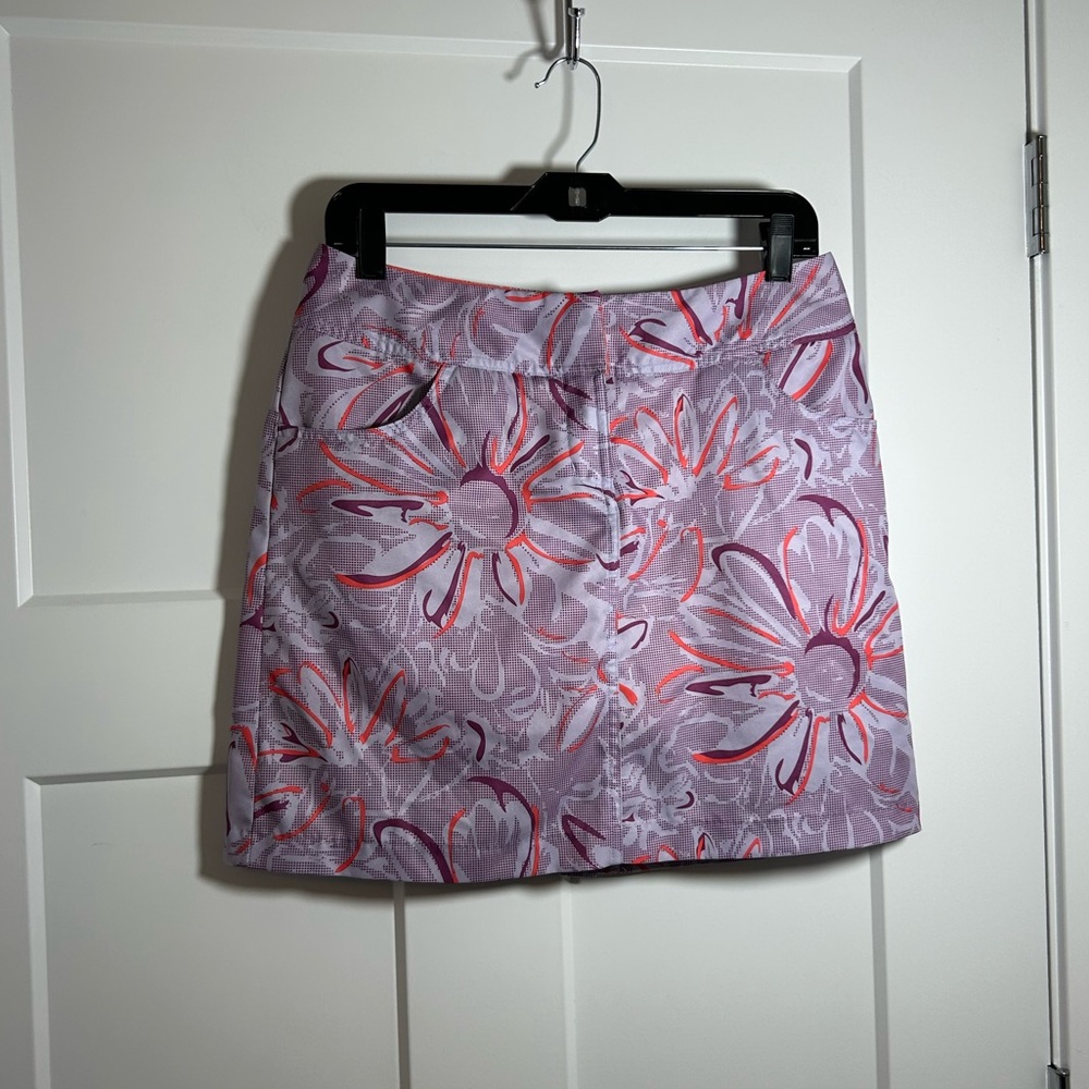 Size 4 Adidas golf skirt